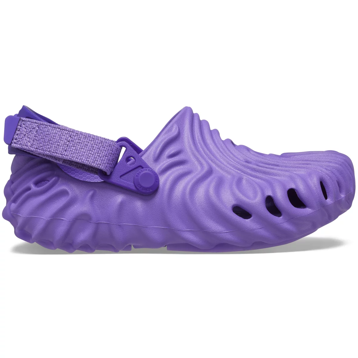 6O1726833933100crocs.webp