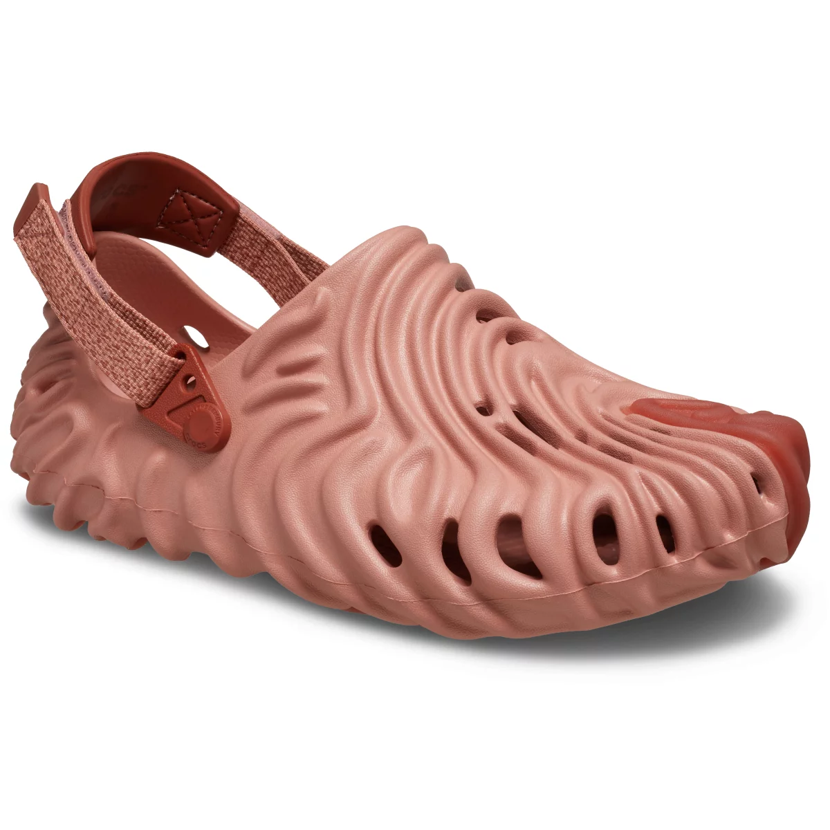 6O1726832918140crocs.webp